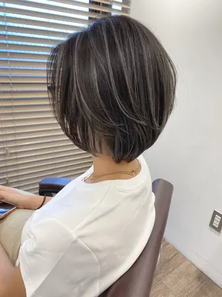 ショート カラー ハイライト⭐️上野 高広のヘアスタイル