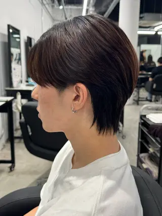 カラー メンズ 岩佐 柚太のヘアスタイル