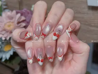 ネイル Luxe Nail Salonのネイルデザイン
