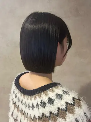 ショート わかまつ　ももみ 🕊️/顔周りカットのヘアスタイル