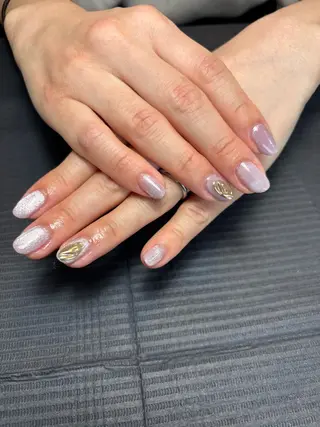 ネイル 辻 久美子のネイルデザイン