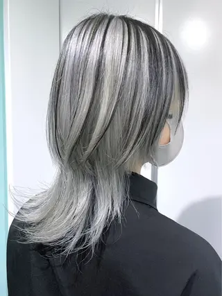 ミディアム 原 千景のヘアスタイル
