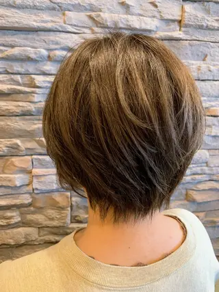 ショート カラー 佐藤 匠のヘアスタイル
