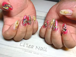 ネイル Li'leaNail AINAのネイルデザイン