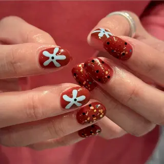 ネイル m kaori𓃟のネイルデザイン