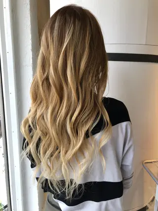 ロング カラー welring hair salonのヘアスタイル