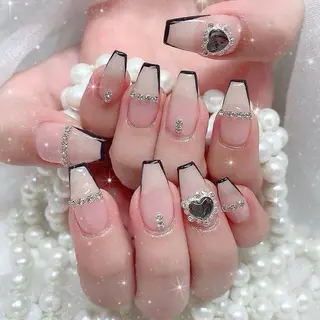 ネイル Lee Nails チップ長さだし専門店のネイルデザイン