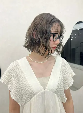 ミディアム パーマ mir所属・長山 茉白のヘアスタイル