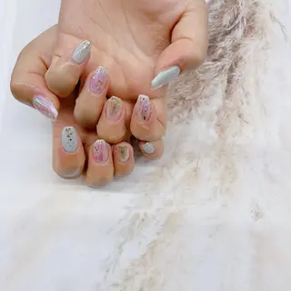 ネイル Nailist Risaのネイルデザイン