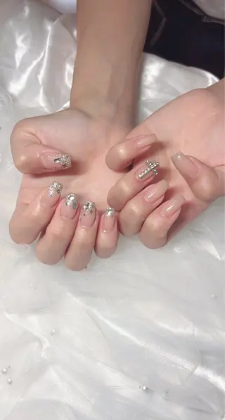 ネイル 𝓇𝒶𝓃𝒶𝓃 𝓃𝒶𝒾𝓁のネイルデザイン