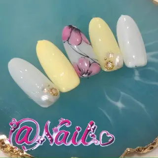 ネイル 小尾 栞のネイルデザイン