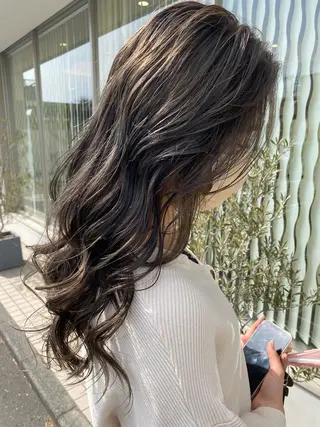 ロング カラー ヘアアレンジ 渡辺　亮/ 白髪ぼかし/髪質改善のヘアスタイル