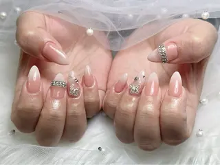 ネイル Eclat〔ｴｸﾗ〕 MOEKA𝜗𝜚*のネイルデザイン