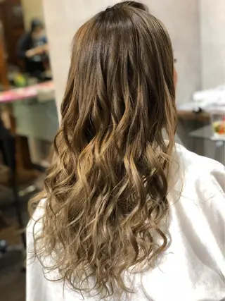 ミディアム 西村 雄二/エクステのヘアスタイル
