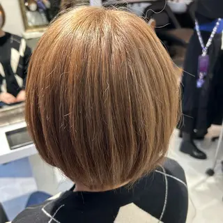 ショート カラー 土佐 凪紗のヘアスタイル