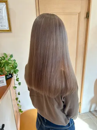 セミロング カラー mayu .のヘアスタイル