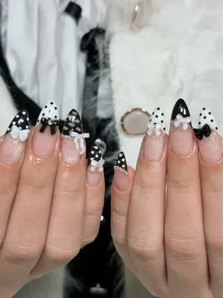 ネイル dimples yuki🎀 ꒷꒦♡のネイルデザイン