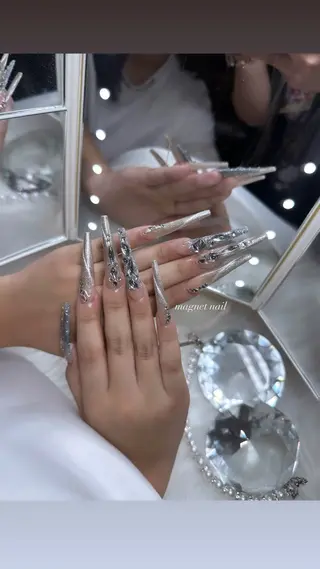 ネイル 加納 莉音のネイルデザイン