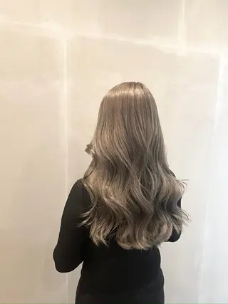 ロング カラー ヤマナカ エリカのヘアスタイル