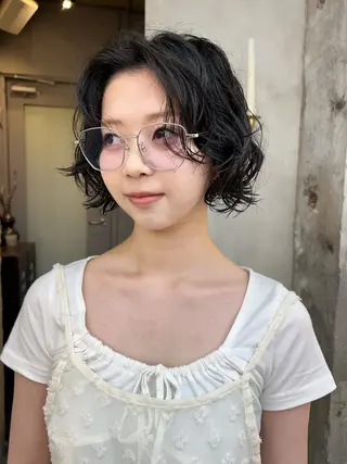ミディアム カラー パーマ 圧倒的デザイン力 店長🎨RENAのヘアスタイル