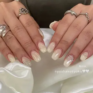 ネイル Moana Hiziriのネイルデザイン