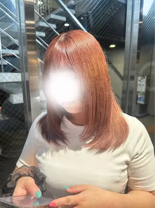 セミロング カラー 佐々木やすは/ レディースモデル募集のヘアスタイル