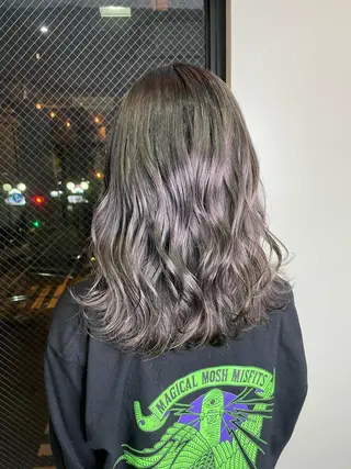 ミディアム カラー 安田和洋 ブリーチカラー特化のヘアスタイル