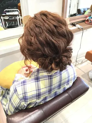 ミディアム ヘアアレンジ 美容院 むぎのその他イメージ