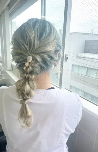 セミロング カラー ヘアアレンジ コトミ【メンズ特化】 女子ウケ提案🫶🏻のヘアスタイル