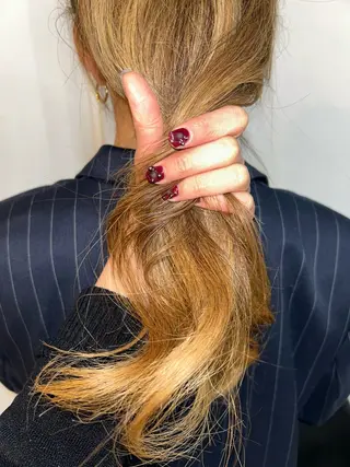 ロング freera所属・湯浅 美玖のヘアスタイル