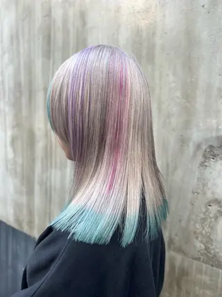 ミディアム カラー 🍇おぐら めぐみ🍇のヘアスタイル