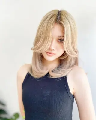 セミロング カラー 韓国風×透明感カラー 髪質改善オタベシンヤのヘアスタイル