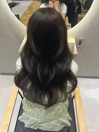 セミロング カラー 韓国レイヤー／顔周り ／ブリーチことこのヘアスタイル