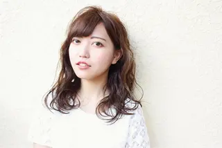 ロング ヘアアレンジ 菊池 栄里奈のヘアスタイル