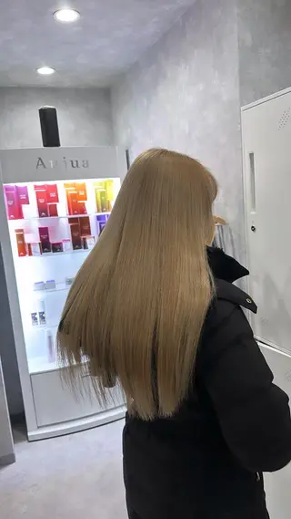 ロング カラー ✨️美髪✨️透明感カ ラー✨️大泉翔／店長のヘアスタイル