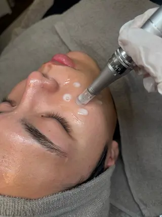 メンズ 🌿肌管理×美眉 yuzu.の眉毛・アイブロウイメージ