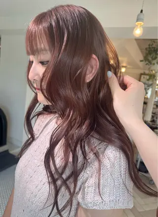 カラー ブリーチカラー🎀 韓国風/寺門美優のヘアスタイル