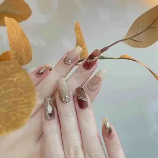 ネイル VIVIAN リサのネイルデザイン