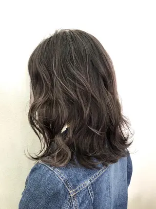 セミロング カラー Asian Hair &Eyebrowのヘアスタイル