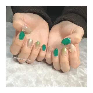 ネイル 🌹 𝕄𝕒𝕚のネイルデザイン
