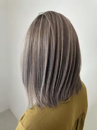 ショート 手島 カミラのヘアスタイル