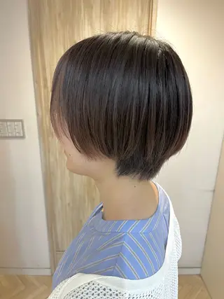 ショート 透明感カラー/ 髪質改善/レイヤーのヘアスタイル