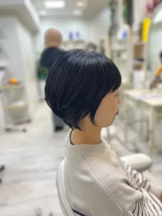 ショート 岡崎 嶺のヘアスタイル
