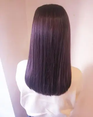 セミロング カラー RU RIのヘアスタイル