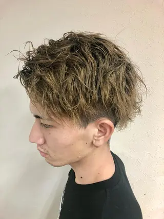 カラー メンズ ダブルスキルエクステ /羽エクステ白石宇由のヘアスタイル
