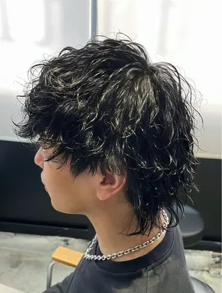 パーマ メンズ レイヤーカット/前髪 顔まわり/大田哲也のヘアスタイル