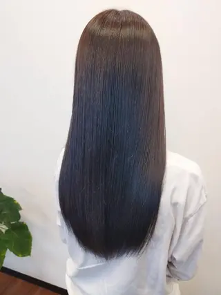 ロング トータル   ビューティー アイズのヘアスタイル