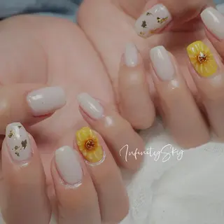 ネイル infinity skyのネイルデザイン
