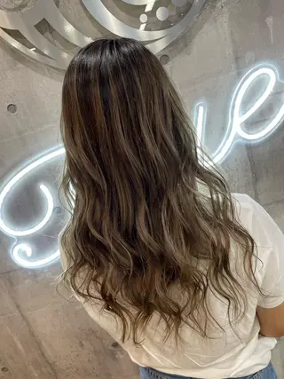 セミロング カラー パーマ ヘアアレンジ メンズ キッズ ネイル マツエク・マツパ アイブロウ 北千住10分 肥高 壮汰のヘアスタイル