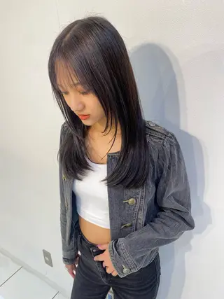 ロング カラー 💖ERI💖/酸性 ストレートNo.1のヘアスタイル